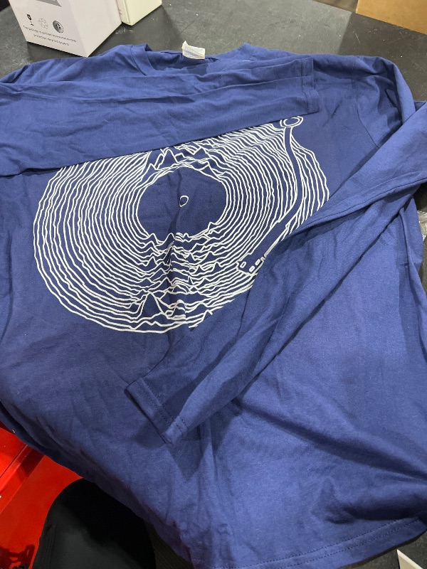 Photo 1 of Unknown Pleasures Vinyl Record Long Sleeve T-Shirt