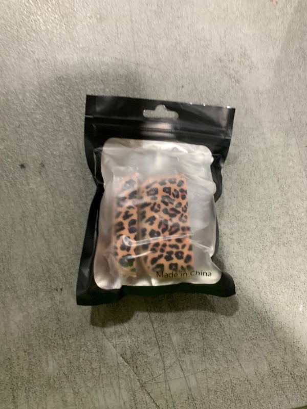 Photo 1 of Maxjoy for AirPods Pro 2nd/1st Generation Case, Cute AirPod Pro 2 Case with Safety Lock Hard iPod Pro Cover for Women Men with Keychain for AirPod Pro Cover(2023/2022/2019), Leopard