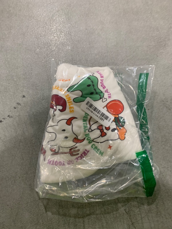 Photo 1 of ****STOCK PHOTO SIMILAR TO ITEM
Halloween Dental Boo Crew Dentist Costume Teeth Women Men T-Shirt M