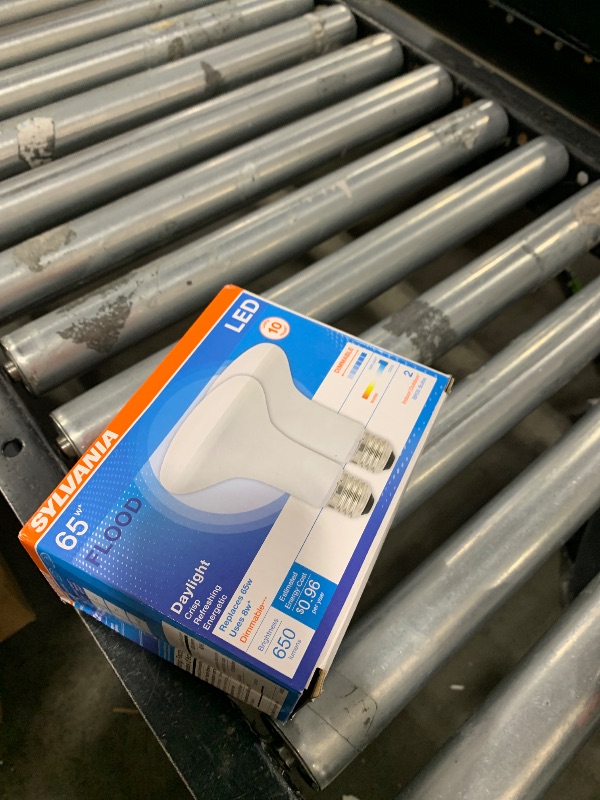 Photo 1 of SYLVANIA LED Flood BR30 Light Bulb, 65W=8W, 10 Year, Medium Base, 650 Lumens, Dimmable, 5000K, Daylight - 2 Pack (73956)