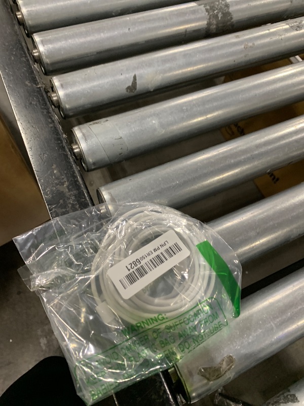 Photo 1 of ?2-Pack 6.6FT? USB C to USB C Fast Charging Cable, Braided Type-C Cord for iPhone 17/16/15/Pro/Max, iPad Pro/Air/Mini, MacBook, Galaxy S24/S23/S22, Pixel 7/6-60W PD Durable White Charger Cable