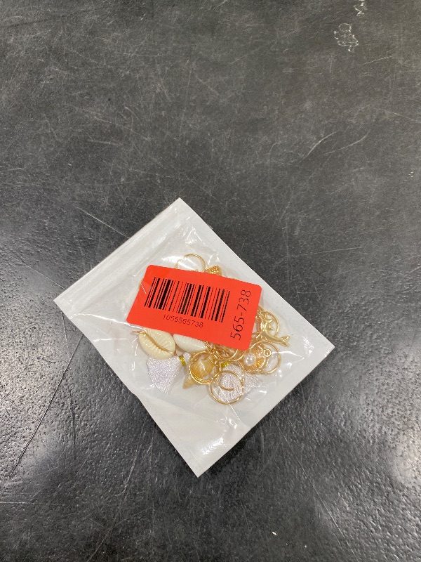 Photo 1 of 24PCS Seashell Conch Starfish Loc Hair Charms Gold Hair Charms for Braids Summer Beach Style Braided Hair Ornaments Starfish Braids Clips Seashell Braids Accessories for Women Halloween Decor,Style1