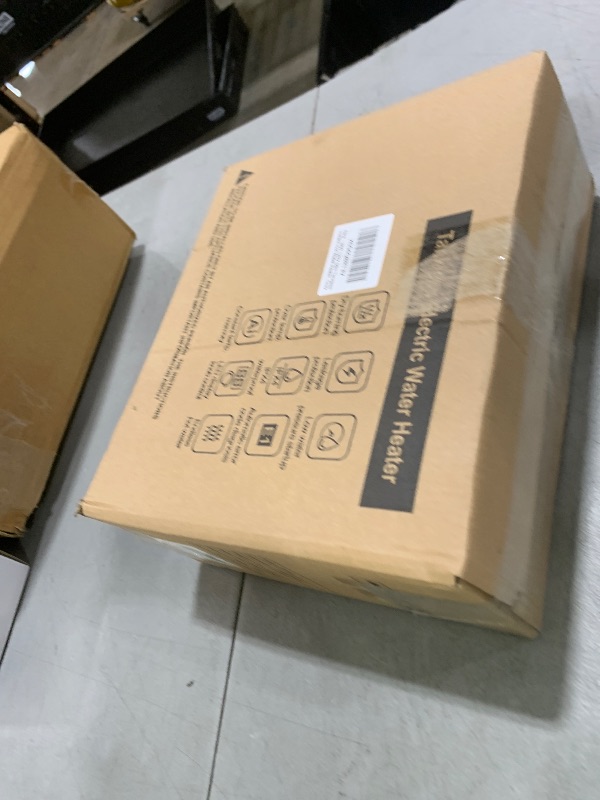 Photo 1 of LECLOC 3kW 120V Mini Instant Hot Water Heater Under Sink, Enlarged LED Digital Display, Knob Control, Multi-protection, IPX4, 30-55? Thermostatic Point of Use Electric Tankless Water Heater with Plug