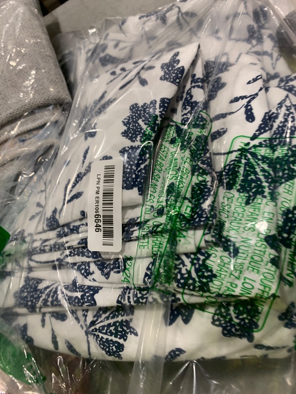 Photo 1 of Eddie Bauer - Queen Sheet Set, Premium Cotton Percale Bedding Set, Floral Home Decor, Oeko-Tex Certified (Woodblock Floral Blue, Queen)