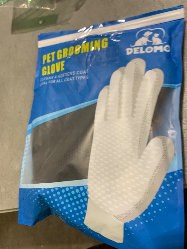 Photo 1 of Pet Hair Remover Glove - Gentle Pet Grooming Glove Brush - Deshedding Glove - Massage Mitt with Enhanced Five Finger Design - Perfect for Dogs & Cats with Long & Short Fur - 1 Pack (Right-Hand), Blue