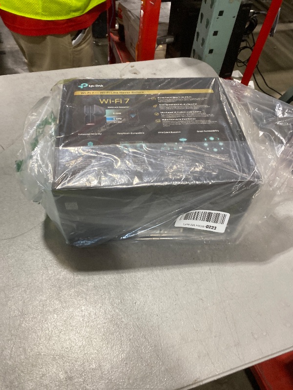 Photo 1 of TP-Link Tri-Band BE9700 WiFi 7 Router Archer BE550 Pro 1 × 10G + 4 × 2.5G, USB 3.0 6 Internal Antennas VPN Clients & Server 6GHz Band, Easy-Mesh, HomeShield, MLO, Private IOT