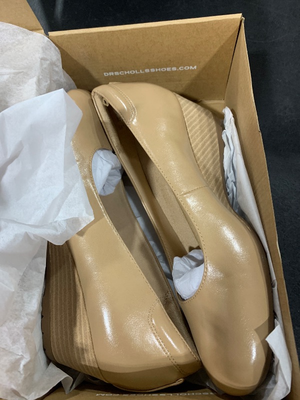 Photo 1 of Dr. Scholl's Shoes Womens Be Flex Pump Toasted Taupe Smooth 7 M