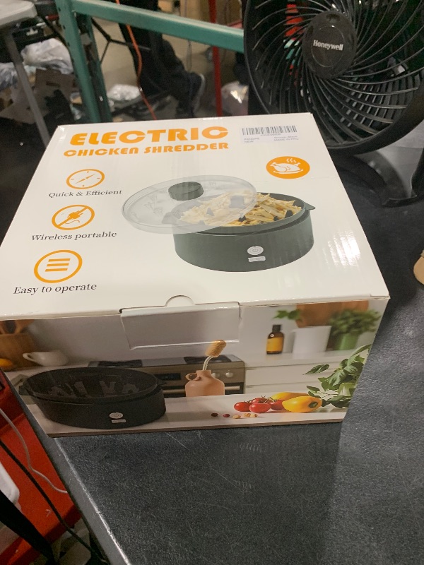Photo 1 of Electric Chicken Shredder, Automatic Meat Shredder Tool Twist, USB Rechargeable Chicken Grinder Machine, with Brush & Fork, Suitable for Chicken Meat Beef Pork Breast, Dishwasher Safe (Black)