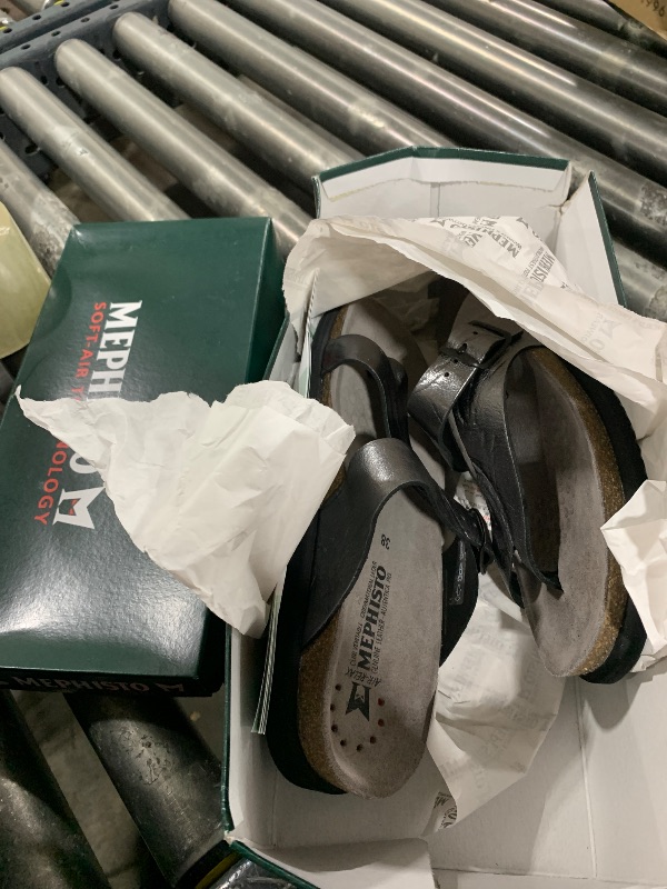 Photo 1 of Mephisto Women's Helen Sandals Grey Etna Metallic Leather 38 (US Women's 8)