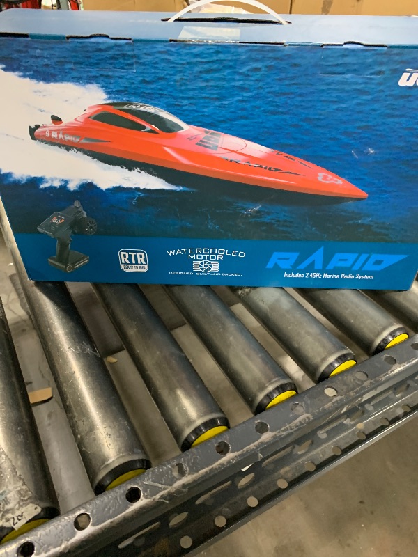 Photo 1 of Cheerwing UDI 2.4Ghz RC Racing Boat for Adults 30KM/H High Speed Electronic Remote Control Boat for Adults