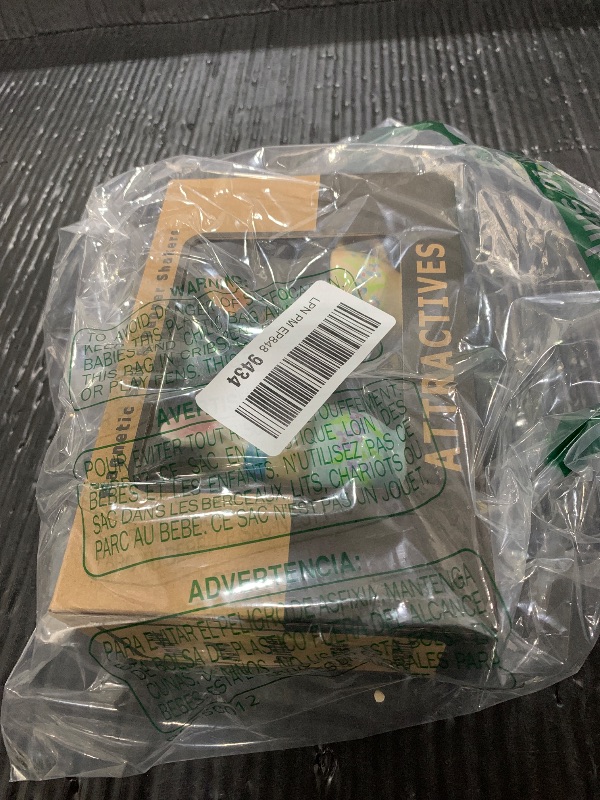 Photo 1 of 1 X Tea Cup Pups Magnetic Salt & Pepper Shaker Set S/P