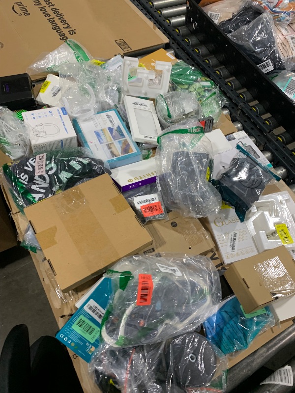 Photo 1 of Nellis Variety Box: Small 
