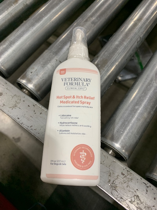 Photo 1 of Veterinary Formula Clinical Care Hot Spot & Itch Relief Medicated Spray, 8oz – Easy to Use Spray for Dogs & Cats – Helps Alleviate Sensitive Skin, Scratching, and Licking of Coat (1 Pack)