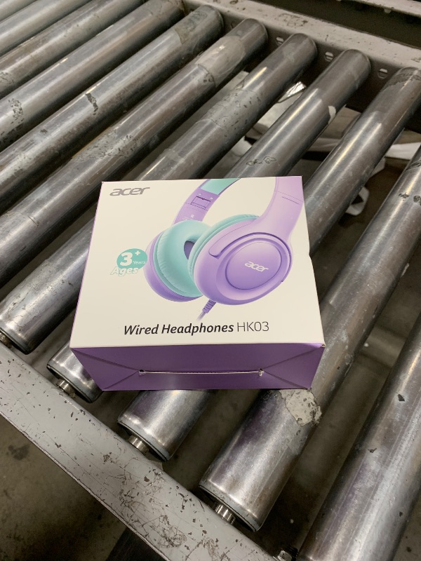 Photo 1 of Kids Headphones with Cord for School - Over-Ear 85/94dB Volume Limiter, 3.5mm Jack Foldable Stereo Sound Headset for Toddlers Girls Boy Travel Learning Entertainment Tablet Kindle iPad PC Purple Green