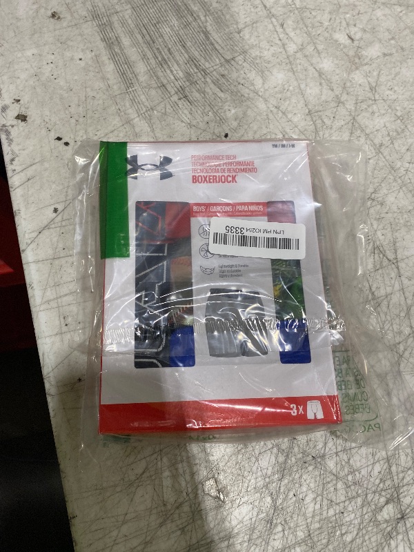 Photo 1 of Boys' UA 3-Pack Performance Tech Print Boxer Briefs