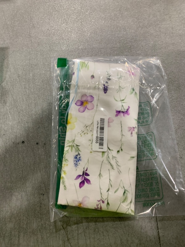 Photo 1 of QRZIQRZ Floral Book Covers for Soft Cover Books, Washable Book Protector with Bookmark, Adjustable Book Cover for Paperback Hardcover Bible Novels, Book Lovers Gifts