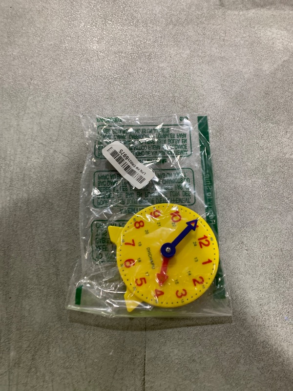 Photo 1 of Learning Resources Smart Pack 4" Clock