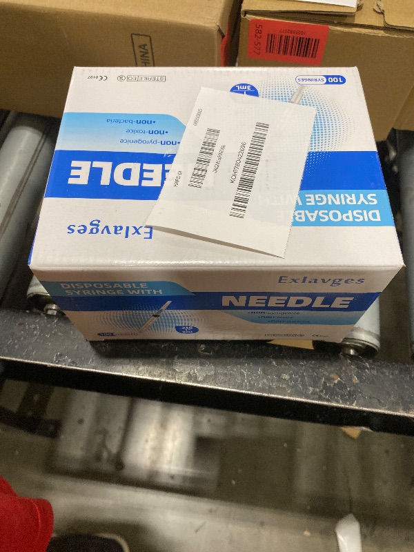 Photo 1 of 100 Pack Disposable 3ml/cc Lab Syringes with 23Ga 1 Inch Needle Luer Lock, Individually Sealed Packed