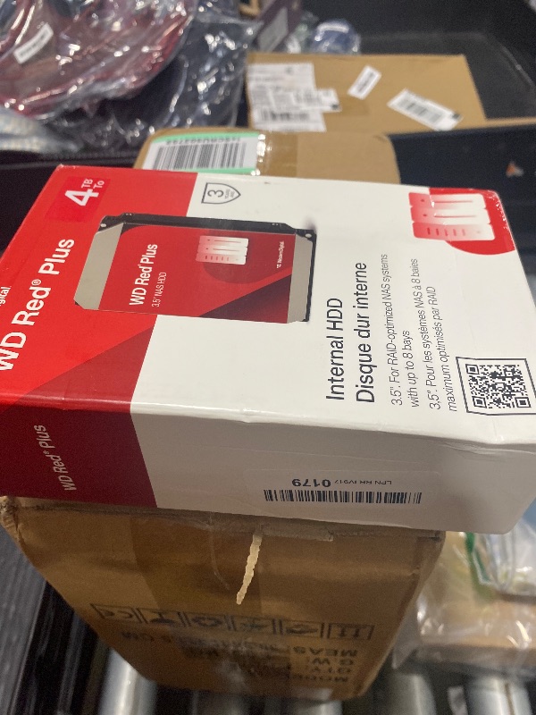 Photo 1 of Western Digital 4TB WD Red Plus NAS Internal Hard Drive HDD - 5400 RPM, SATA 6 Gb/s, CMR, 256 MB Cache, 3.5" -WD40EFPX
