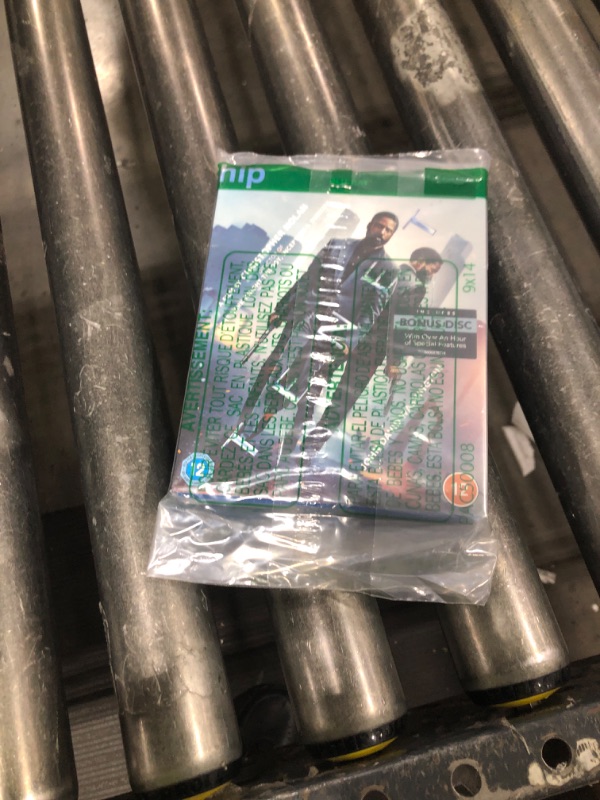 Photo 1 of Tenet (Blu-ray)