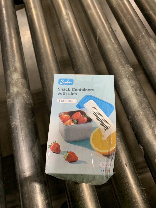 Photo 1 of SNACK CONTAINER WITH LID