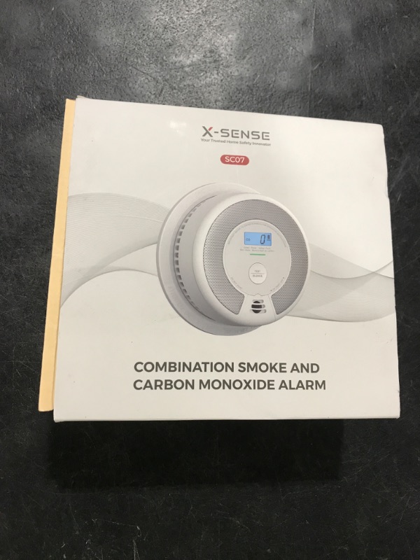 Photo 1 of X-Sense 10-Year Battery Combination Smoke Carbon Monoxide Alarm Detector with Large LCD Display (Standalone Model)