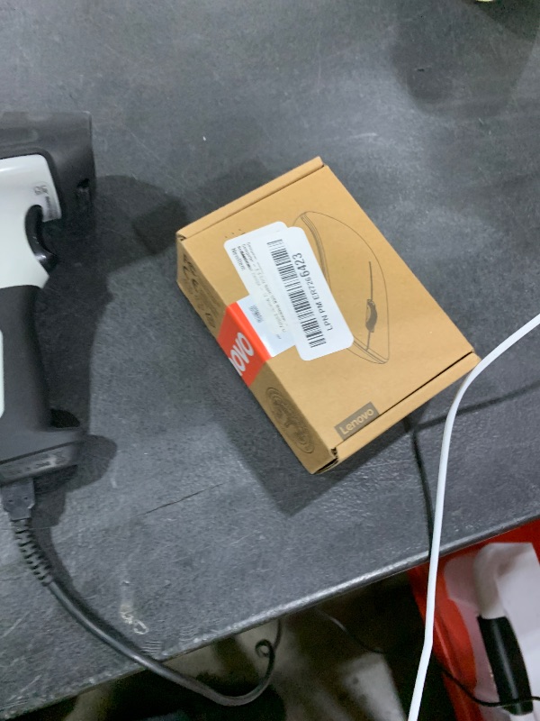 Photo 1 of Lenovo 530 Wireless Mouse – Full Size Computer Mouse for PC, Laptop, Windows Computer - 2.4 GHz Nano USB Receiver - Ambidextrous Design - 12 Months Battery Life – Cordless