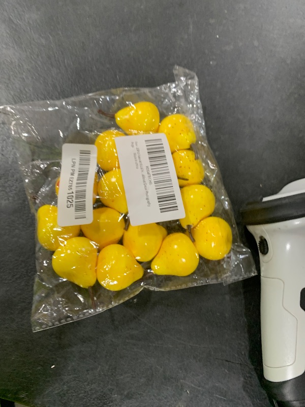 Photo 1 of 20Pcs Fake Artificial Fruit Small Lifelike Artificial Faux Yellow Pear Party Decor Ornament,Simulation Display Foam Realistic Pear Model for Home Kitchen Themed Tabletop Decor Photography Props