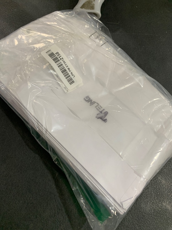 Photo 1 of Teling 50 Pcs Manilla Envelopes Clasp Kraft Catalog with Closure for Storing Mailing 28 lb Kraft Envelope Paper for Office Document School Business Home(White,6 * 9)