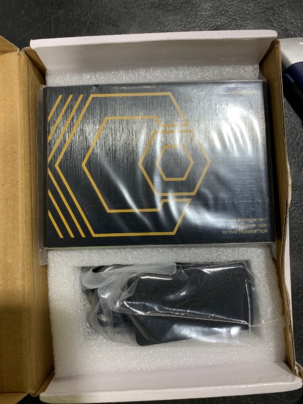 Photo 1 of HDMI KVM Extender USB Uncompressed 4K 60Hz HDR Single Over Cat5e/6 up to 300ft, 3 Ports USB2.0 Hub POE+RS232+EDID+3.5mm Stereo Audio and Microphone