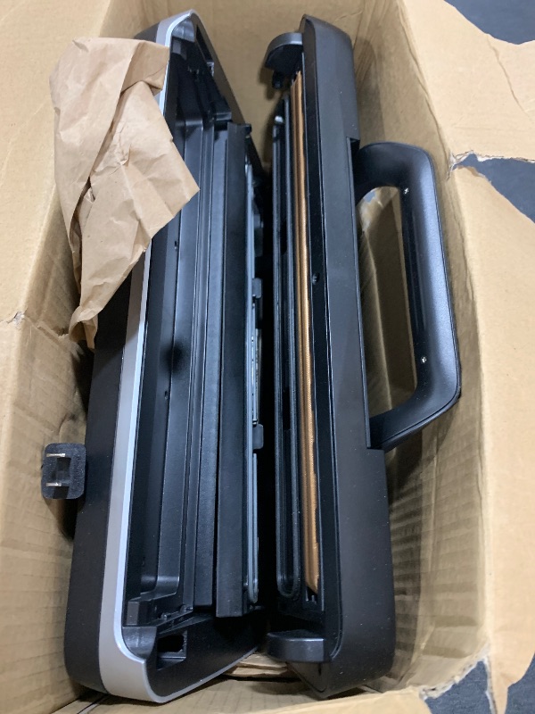 Photo 1 of 95kpa Vacuum Sealer Machine,Commercial Full Automatic Food Sealer,Powerful Sealing System with Double Heat Seal,Built-in Cutter&Bags Storage,1 Bag Rolls and 10 pcs Pre-cut Bags