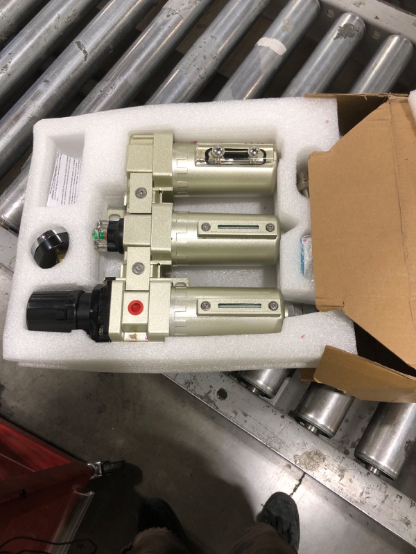 Photo 1 of 1/2" NPT Industrial Grade 3 Stage Air Dryer for Compressor, Auto Drain Air Compressor Water Separator System Filter Oil for Plasma Cutter and Paint Spray,0-240 PSI