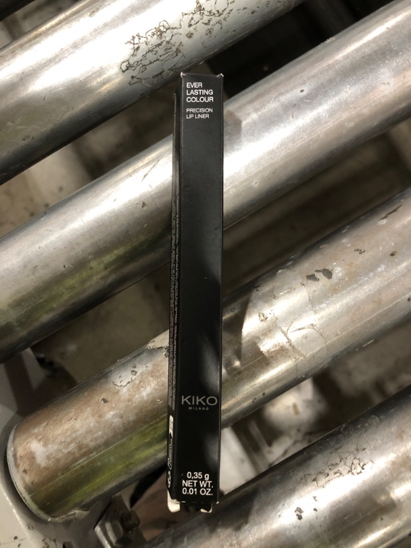 Photo 1 of KIKO Milano Everlasting Colour Precision Lip Liner 08 | Automatic Lip Pencil