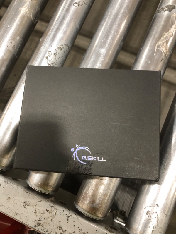 Photo 1 of G.Skill Trident Z Royal F4-4000C18D-32GTRS Memory Module 32 GB 2 x 16 GB DDR4 4000 MHz