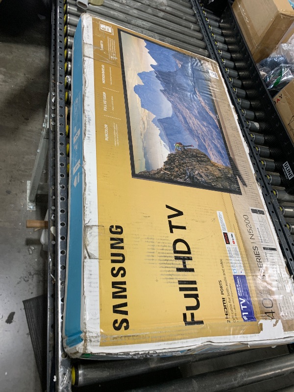 Photo 1 of [PARTS ONLY] SAMSUNG 40-inch Class LED Smart FHD TV 1080P (UN40N5200AFXZA, 2019 Model)