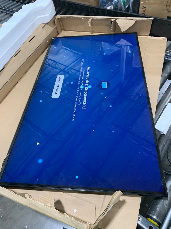 Photo 1 of Samsung 43" Class QLED Q8F 4K Vision AI Smart TV
