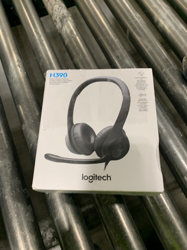 Photo 1 of Logitech H390 Wired Headphones with Mic, USB Headset with Microphone for PC, Noise Cancelling Microphone for Video Meetings, Music, Gaming - Black