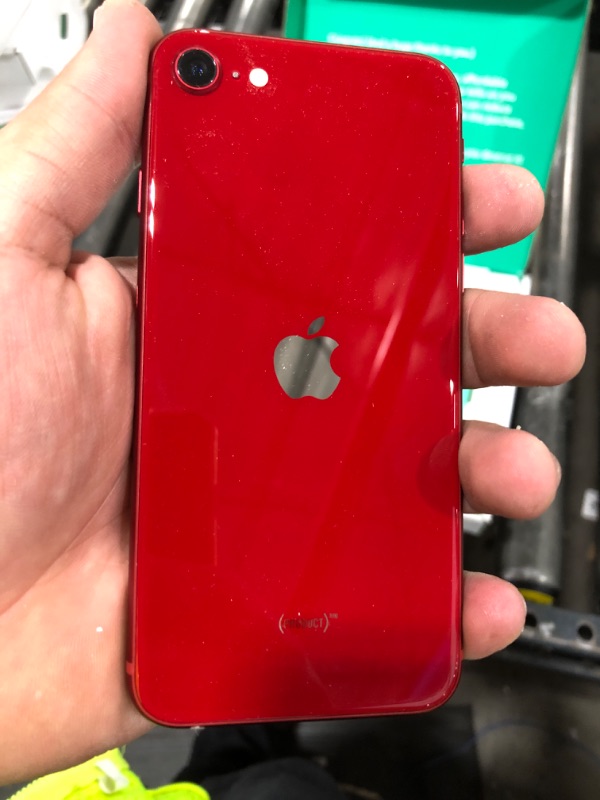 Photo 1 of Apple iPhone SE 3rd Gen, 64GB, RED - Unlocked (Renewed Premium)
