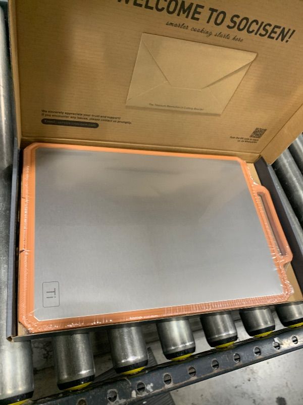Photo 1 of Titanium Cutting Boards for Kitchen Chopping Board with Handle Large Big Small Kitchen Meat Butcher Block 2 in 1 Pure Titanium and Wheat Straw PP Not Wood Bamboo Plastic Silicone Teak Morandi Orange