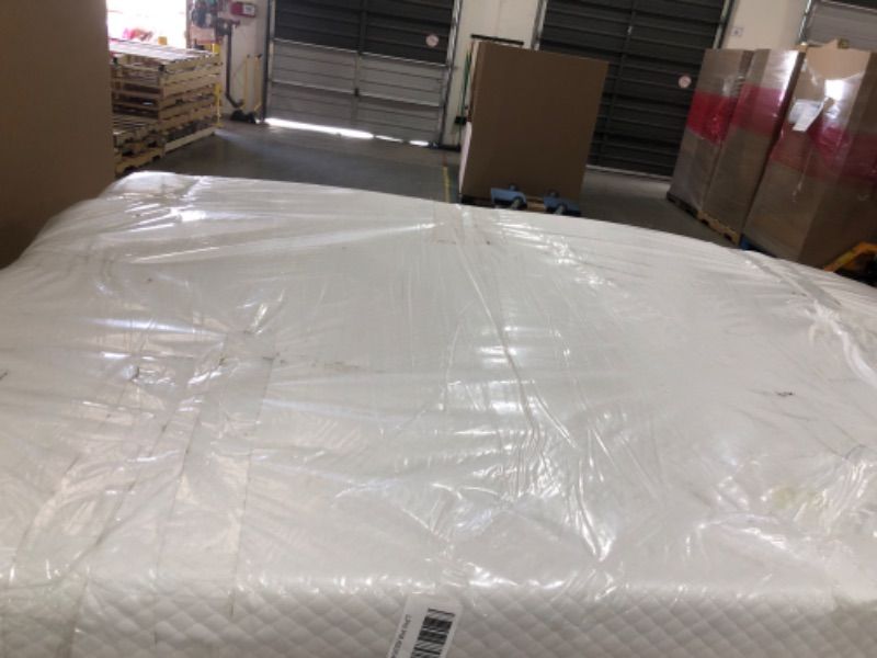Photo 1 of FDW 8 inch Twin Mattress Gel Memory Foam Mattress for Cool Sleep & Pressure Relief, Medium Firm Mattresses CertiPUR-US Certified/Bed-in-a-Box/Pressure Relieving (8 in, Twin)