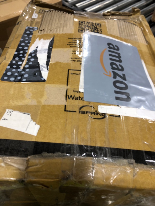 Photo 1 of iSpring T32M Pressurized Water Storage Tank with Ball Valve for Reverse Osmosis RO Systems, 4 Gallon, 1/4" Tank Valve Included, White