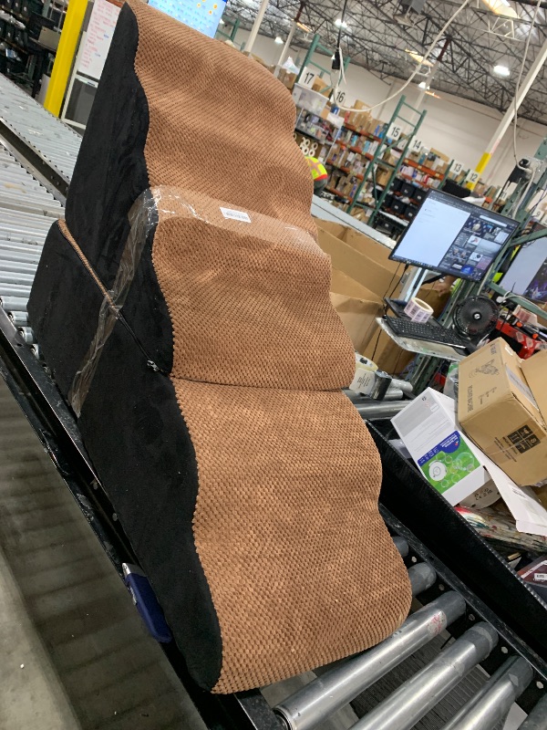 Photo 1 of MALOROY Dog Stair Steps for High Bed, 6-Step Dog Ramps for High Beds Climbing for Doggy/Kitty, Curved Pet Stairs for Small/Old Dogs/Cats, Brown