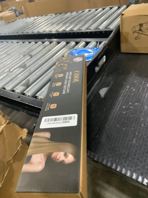 Photo 1 of SKIMI Airflow Styler Curling Iron, Professional Titanium Flat Iron, for Hair Straightener and Curler.