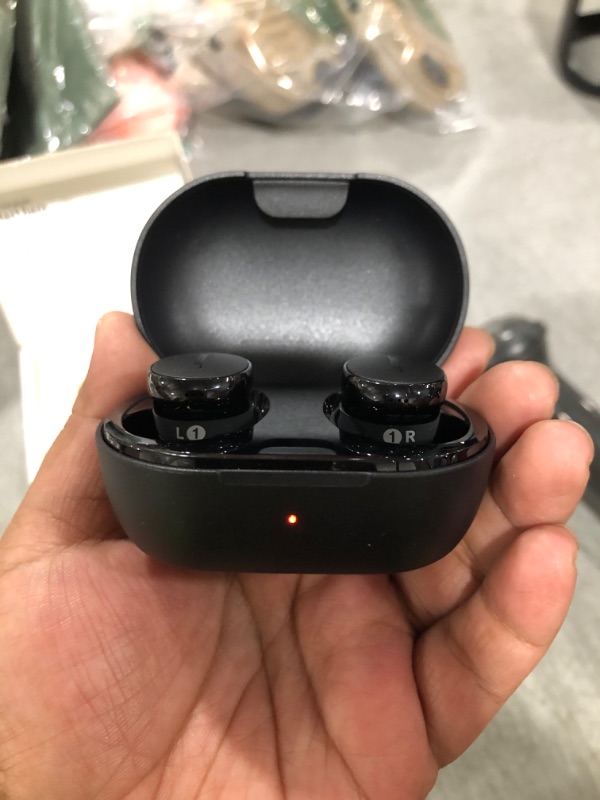 Photo 1 of Bose QuietComfort Bluetooth Earbuds, True Wireless Earbuds with Active Noise Cancellation and Mic, Deep Bass, IPX4 Rating, Up to 8.5 Hours of Playtime, Black