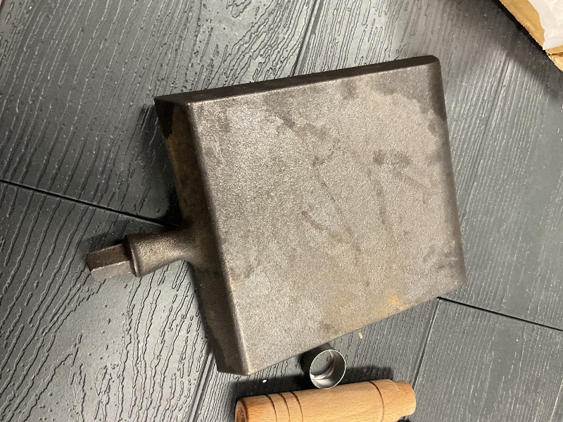 Photo 1 of SEE NOTES…………Vikye Tamagoyaki Japanese Omelette Pan/Egg Pan, Mini Frying Pan Iron Omelette Pot Tamagoyaki Wooden Handle Pan Works on Gas, Halogen, Ceramic & Induction Cooktops