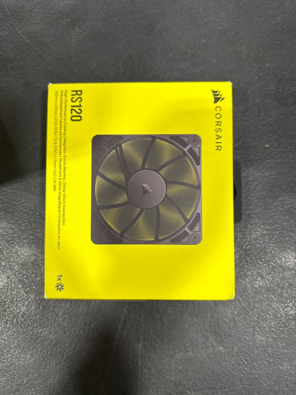 Photo 1 of CORSAIR RS120 120mm PWM Fan – Daisy-Chain Connection – Low-Noise – Magnetic Dome Bearing – Single Pack – Black