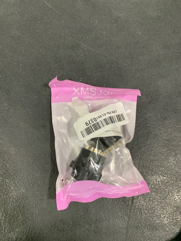 Photo 1 of XMSJSIY 2 in 1 XLR & 6.35mm Socket Combo 3 Pin XLR + 1/4" 6.35mm Stereo Jack Chassis Audio Socket Panel Mount Solder Connector 3 Pin 1/4" TS/TRS Plug Adapter Microphone Mic Speaker Adapter - 2PCS