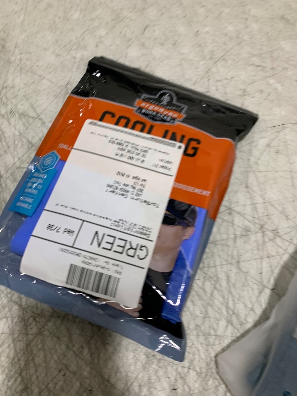 Photo 1 of Ergodyne Chill-Its 6602 Evaporative Cooling Towel, Blue 13 inches x 29.5 inches