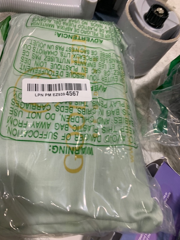 Photo 1 of 1000 TC White King Pillowcases Set of 4 100% Egyptian Cotton Pillow Cases with Long Staple Cotton & Sateen Weave, Silky Soft Hotel - Like Bed Pillow Covers for Comfy Sleeping, Snug Fit