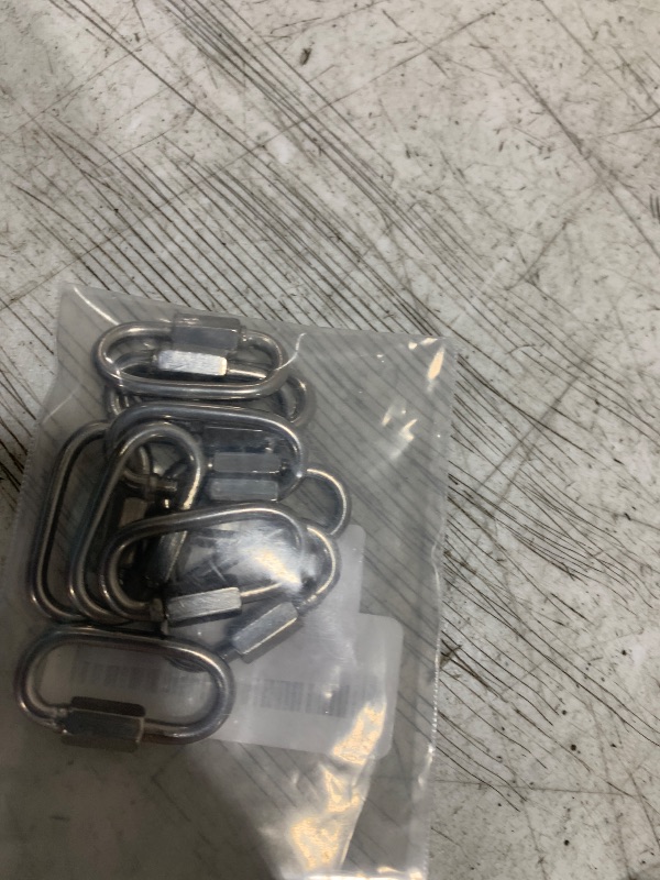 Photo 1 of YETOOME 10 Pack 304 Stainless Steel M3.5 Chain Link, 1/8 Inch D Shape Locking Quick Chain Repair Links Pets Keychain for Outdoor Traveling Equipment